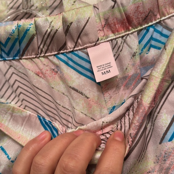 Victoria’s Secret pajama set - Picture 11 of 12